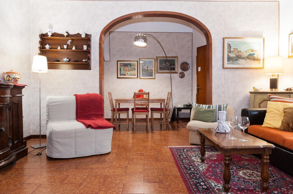 Casa Vacanze Le Piagge Di Scappini Simona Montelupo Fiorentino Luaran gambar